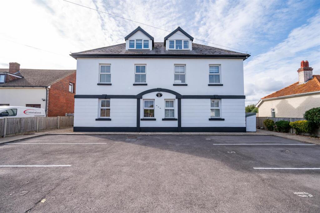 Deansfield Court 23 3.jpg