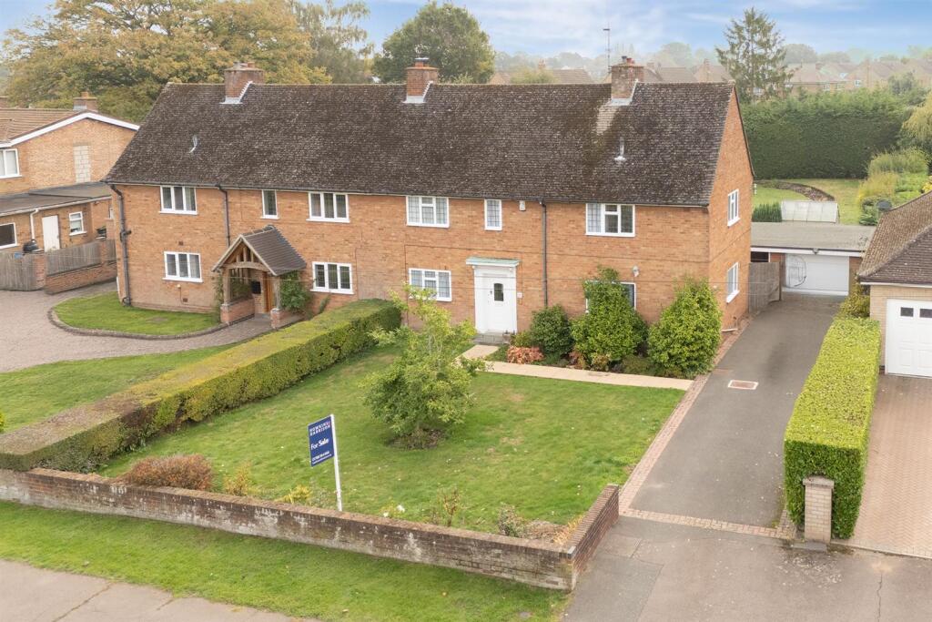 21 Lime Tree Avenue, Rugby