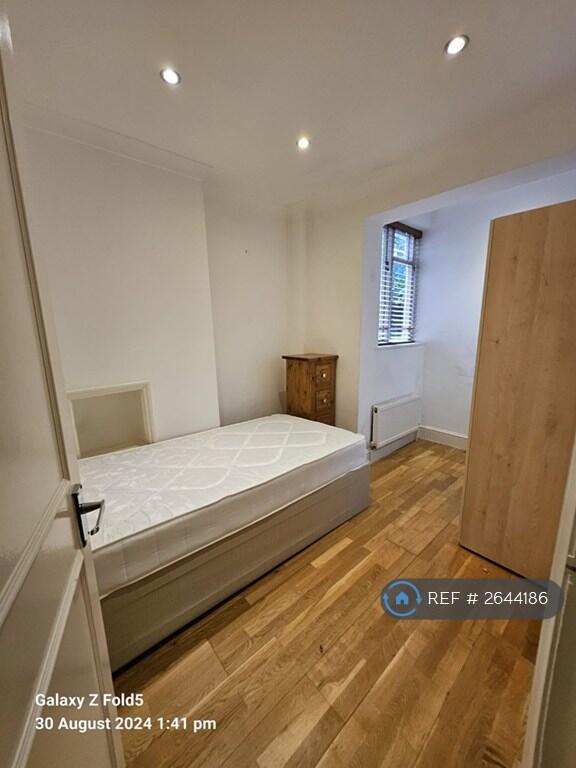 Single Bedroom