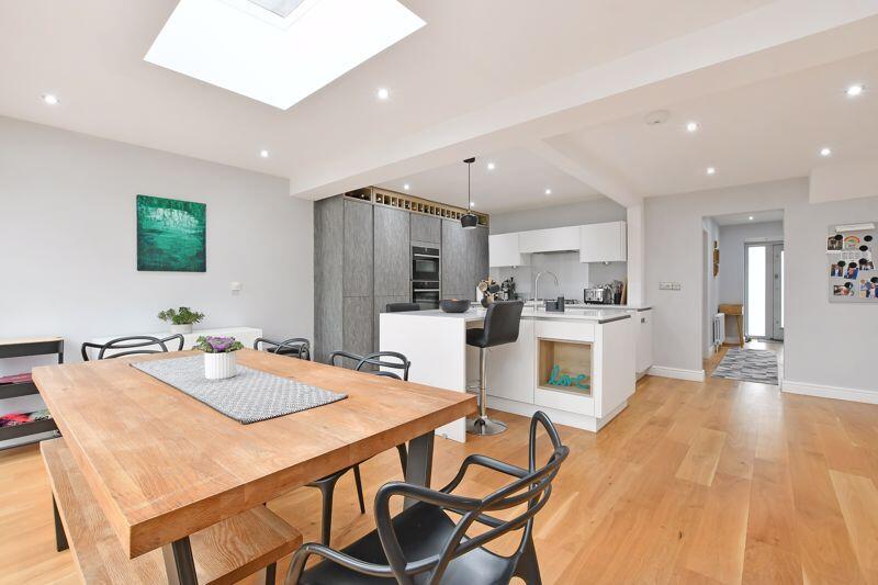 Open Plan Family Dining Kitchen 