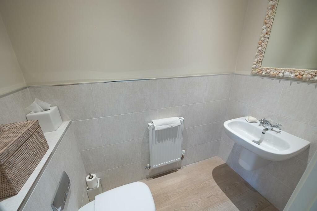 Cloakroom.jpg