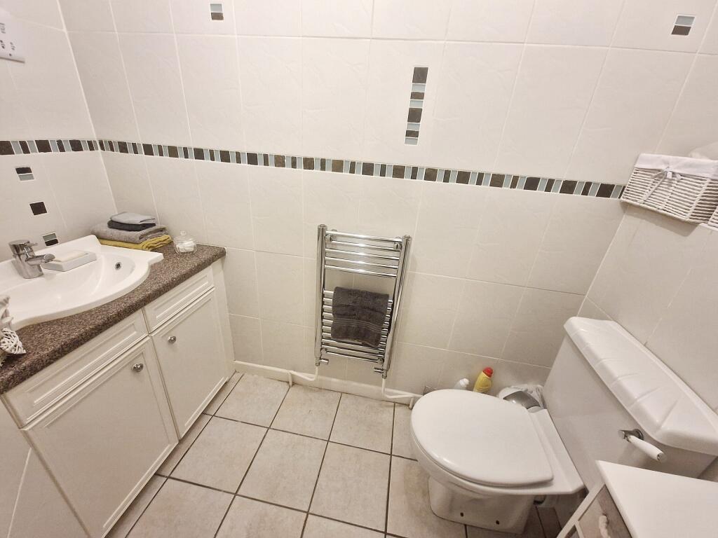 Ensuite
