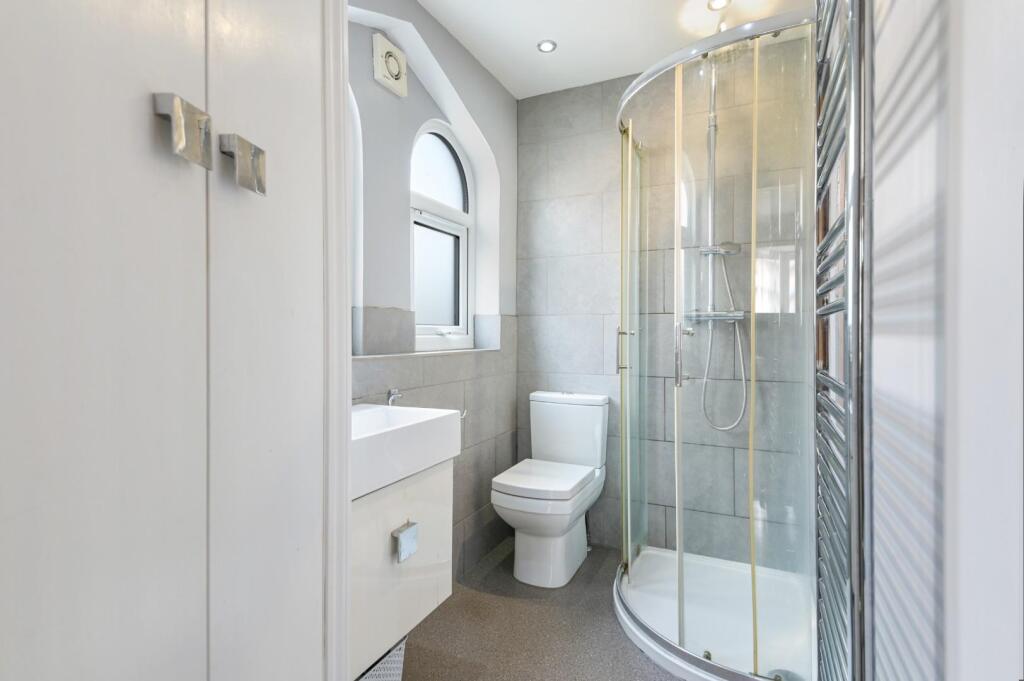 TUDOR AVENUE, (9).jpg