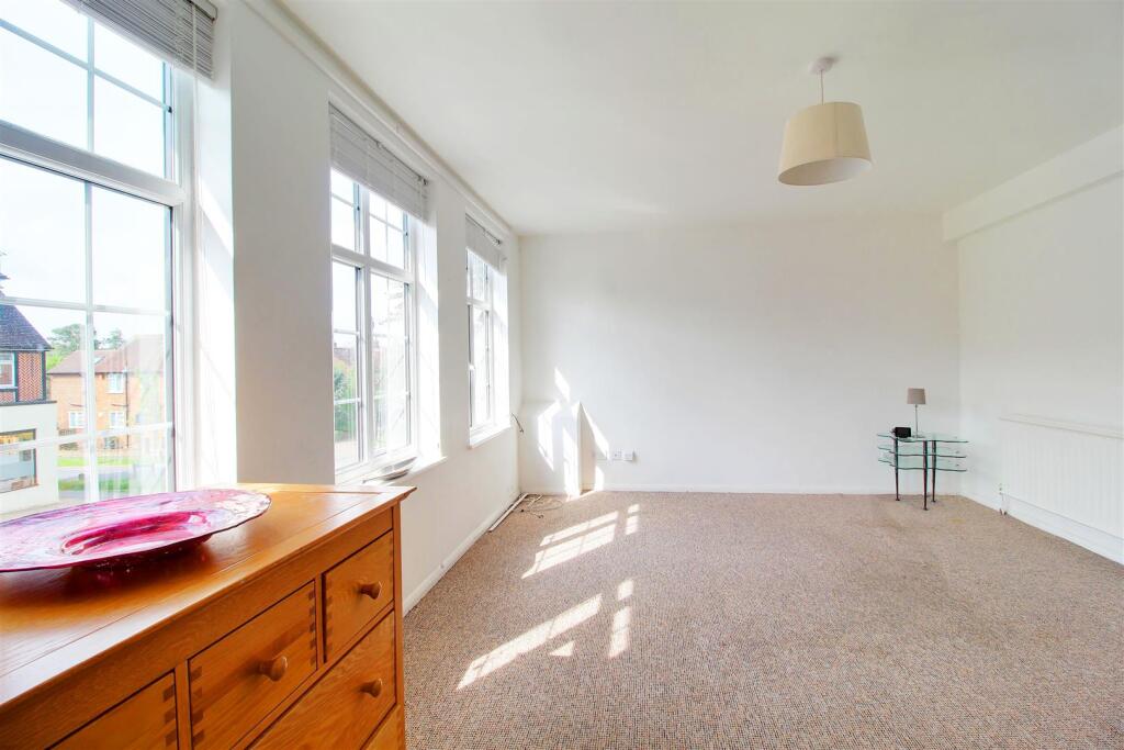 IMG_7859-IMG_7861 copy.jpg