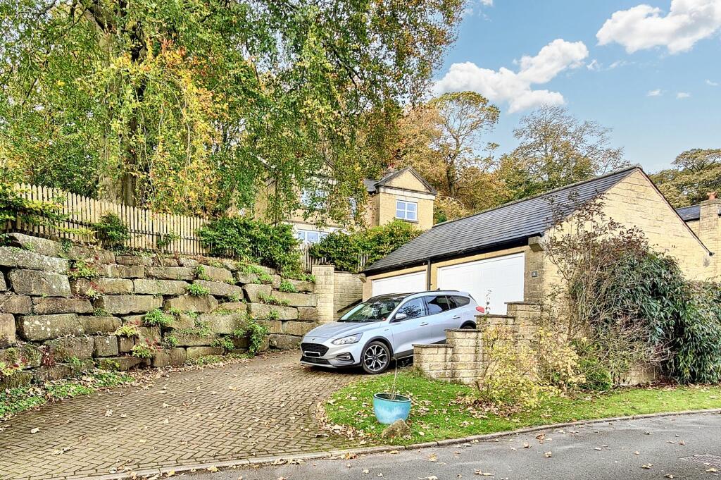 Garage &amp; Parking