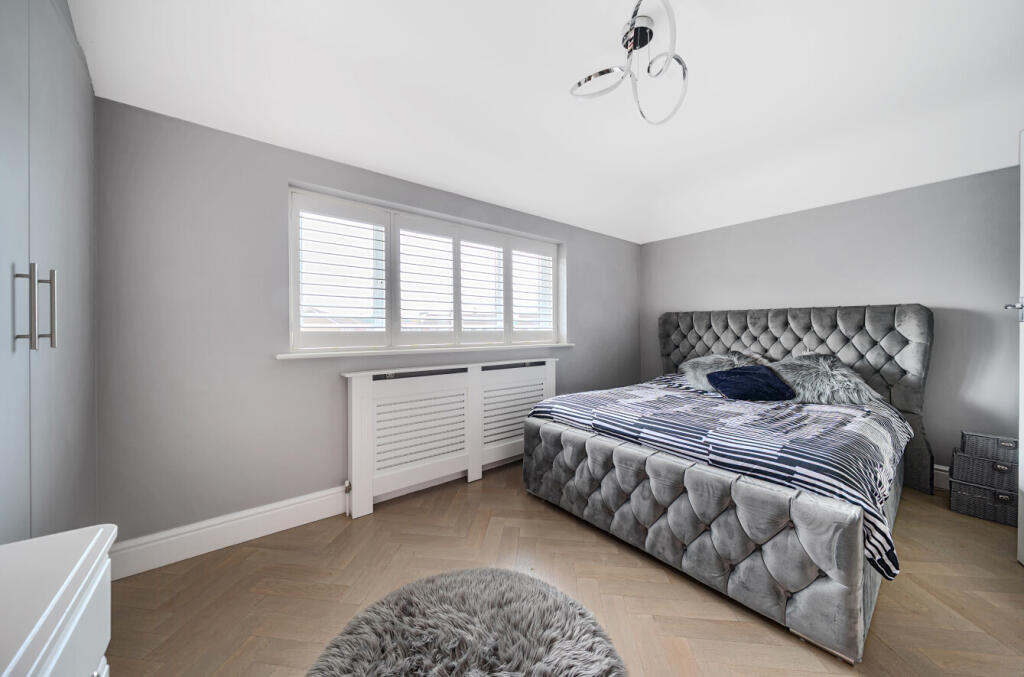 1361231-6-68de48c...