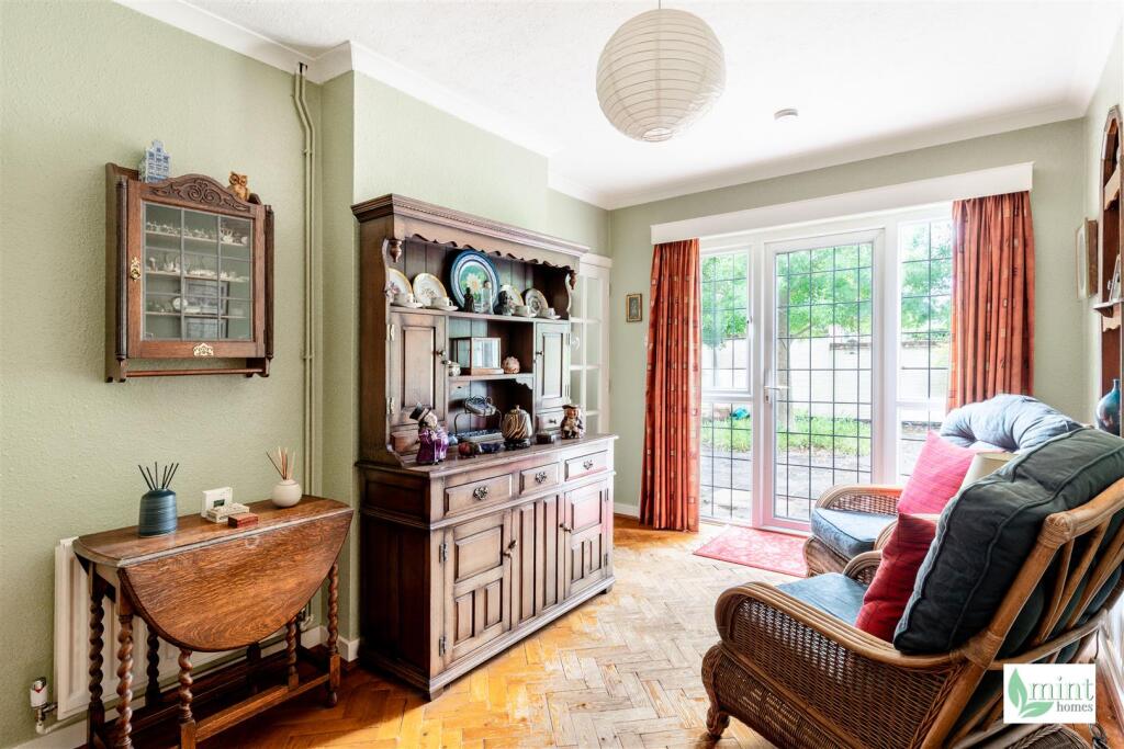 Burwood Road (watermark)-32.jpg