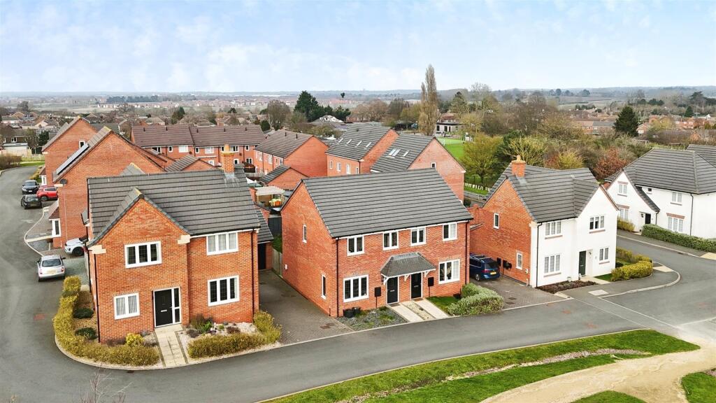 99ce351d-image_picker_B0985002-05D0-4559-9E80-D3C9