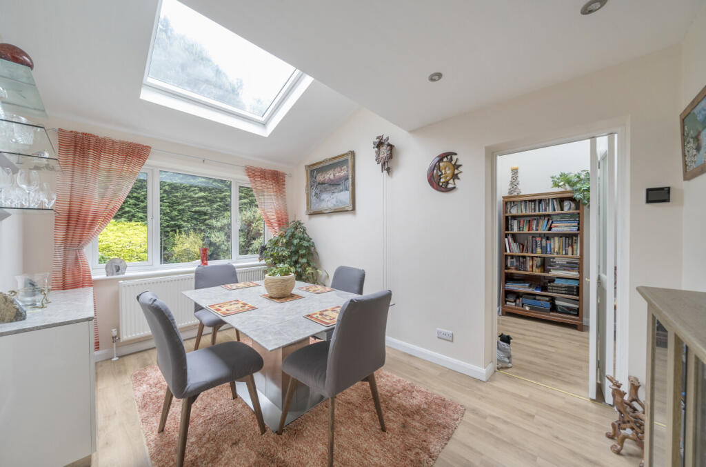 1291159-8-6825af2...