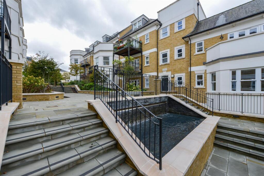 Henrietta Place Tunbridge Wells16.jpg