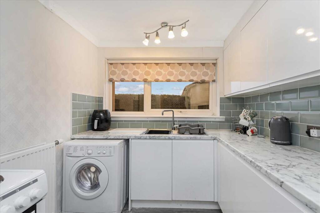 Kitchen (4)