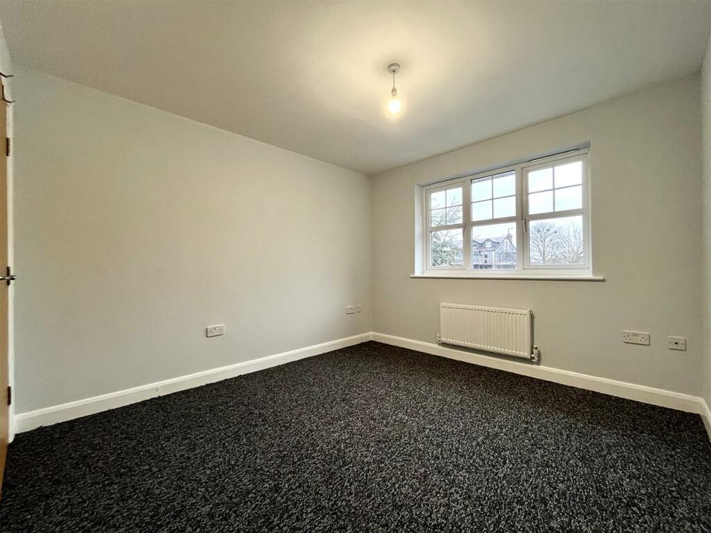 Bedroom 1 Aspect 2