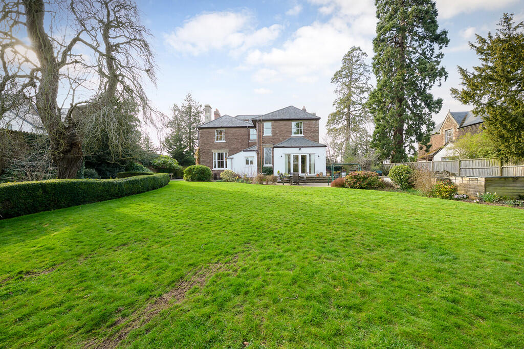 Chasewood Lodge r...