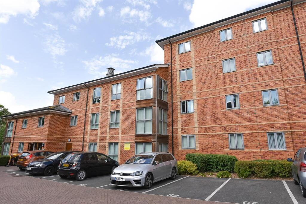 Drummond House, College Mews