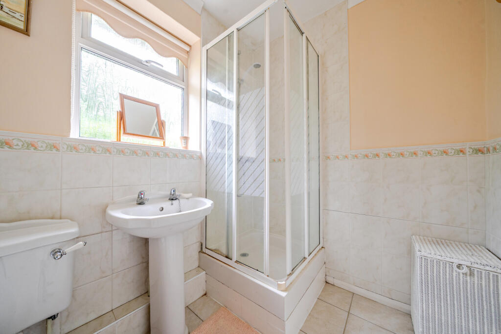 1327126-14-687faa...