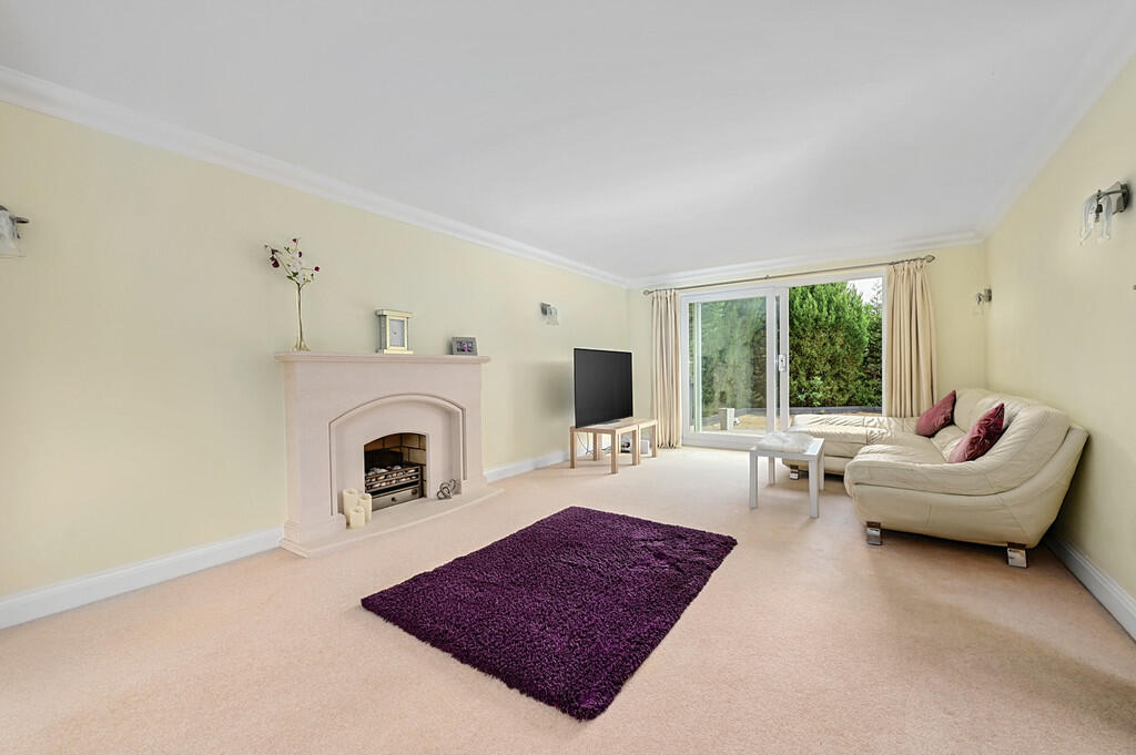 2 Barberry Way (1...