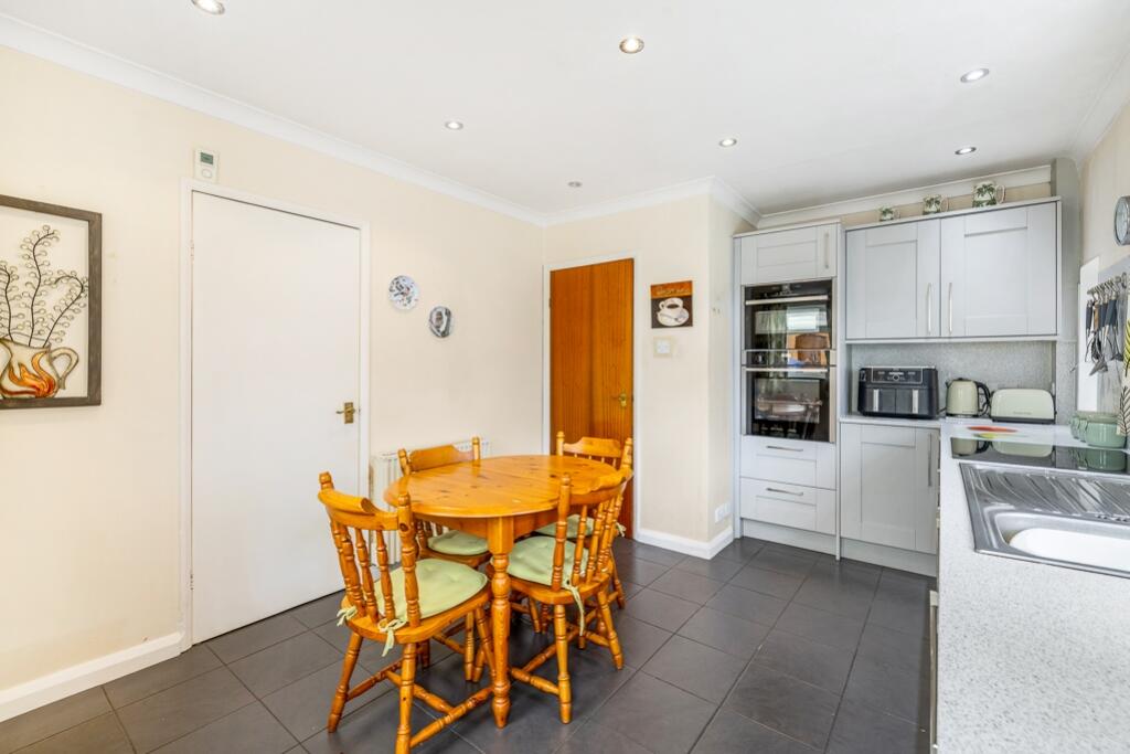 15 Kingsway (Fishtoft)-22