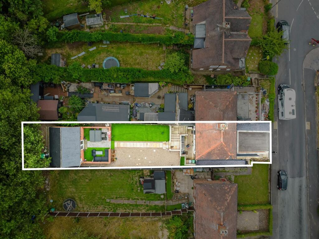 Drone of Plot Outline