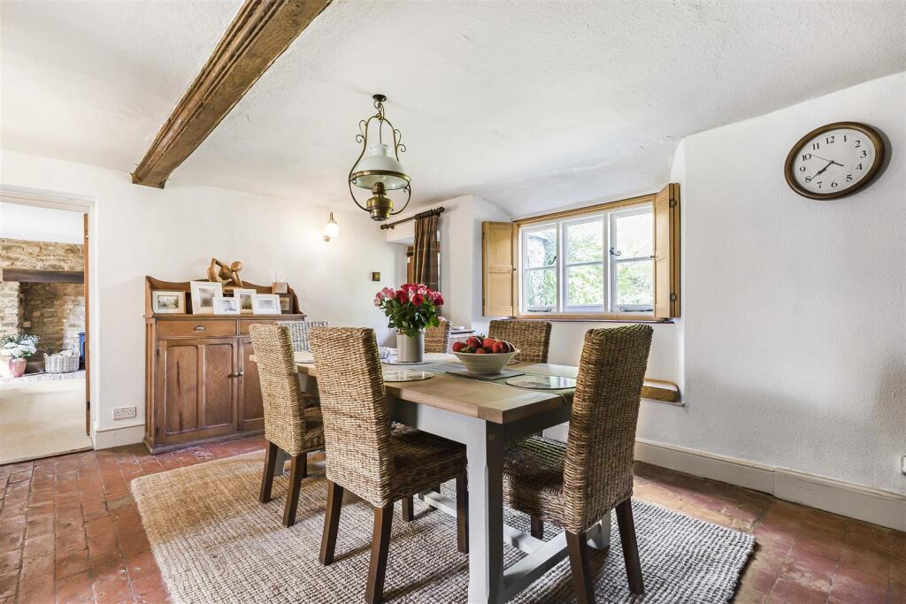 Lower End Farmhouse, 10 High Street South, Tiffiel