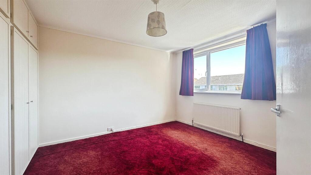 8579656c--4008-8A1C-9FC184A9C612-37016-00000BACC77