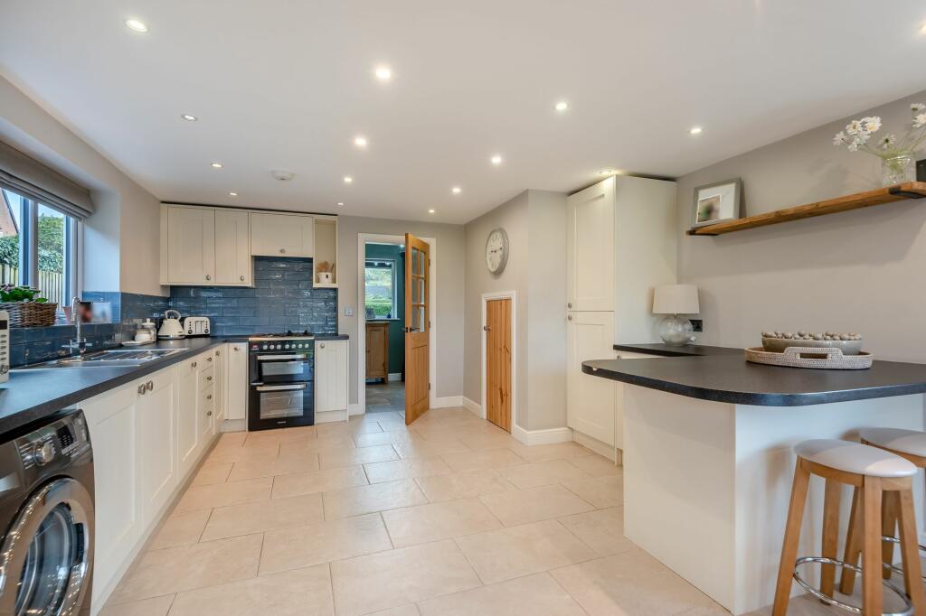 Kitchen / Diner