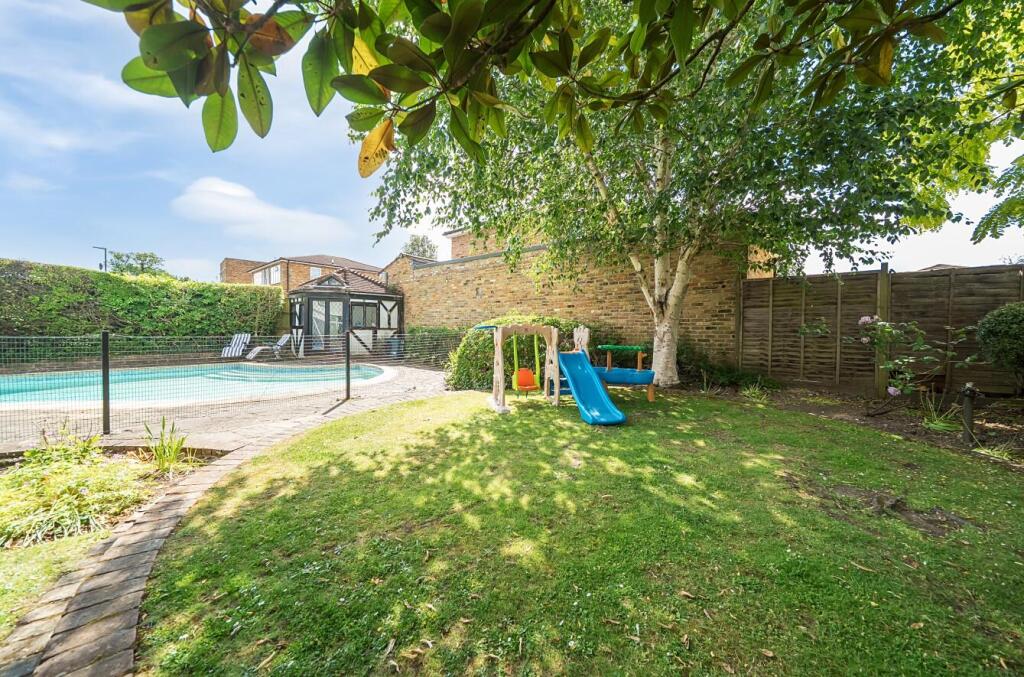 Davidson Frost-Wellings, DFW, Uxbridge Road, Stanm