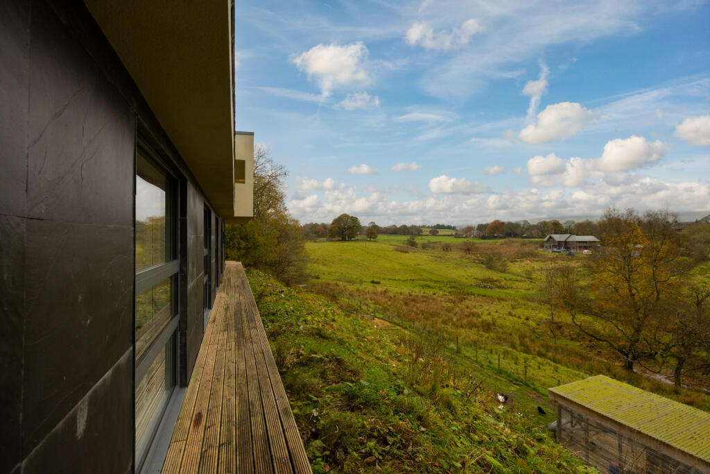 20241030-1233_Maison Haus - Ivory House, Station R