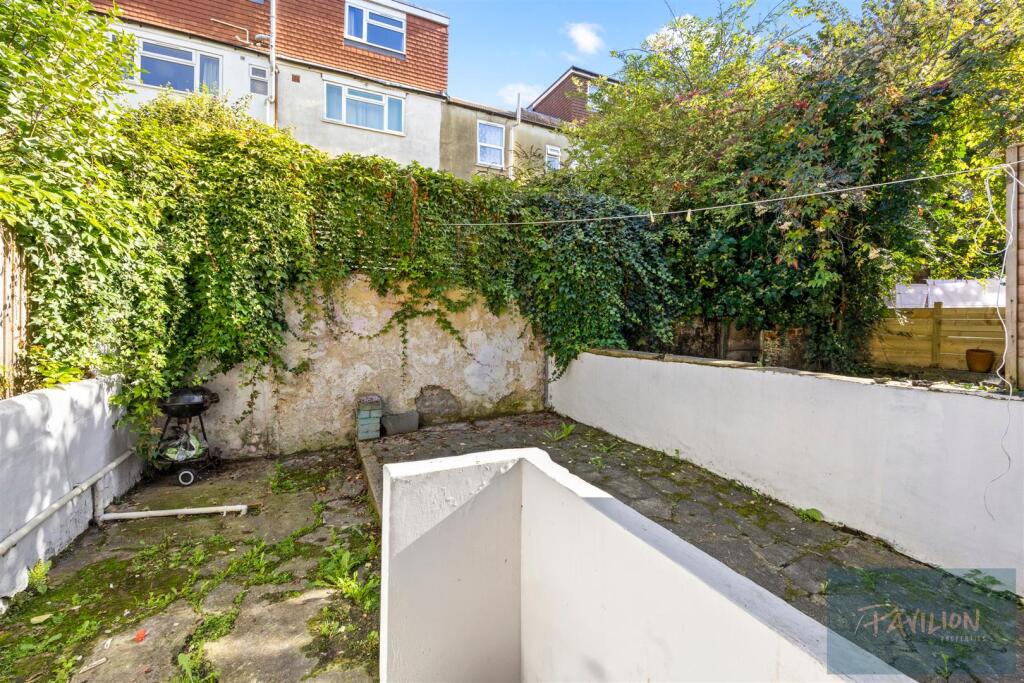 St Mary Magdalene Street, 42-012.JPG