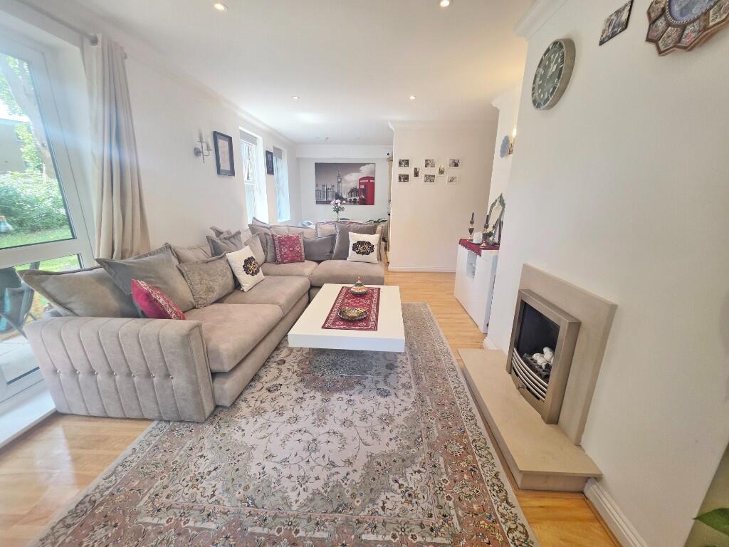Lounge Reception Rm