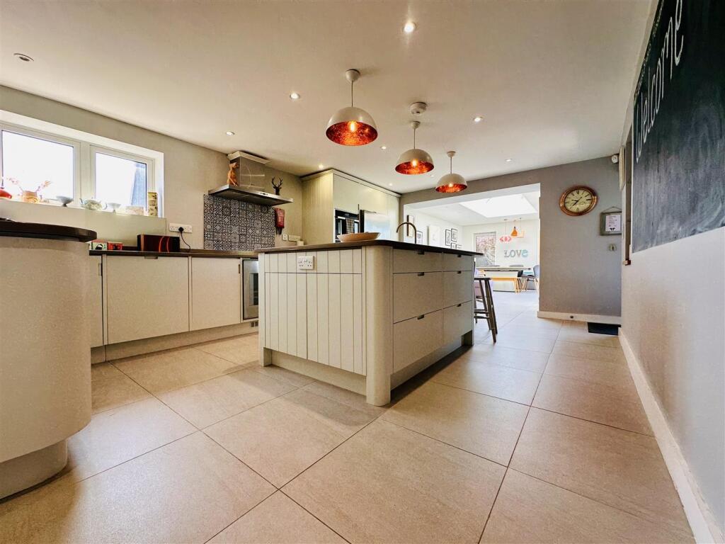 Kitchen/Diner/Family Room