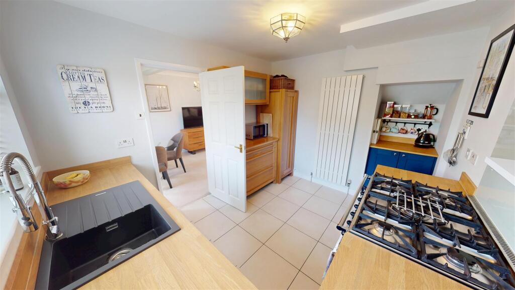 Central Drive Kitchen