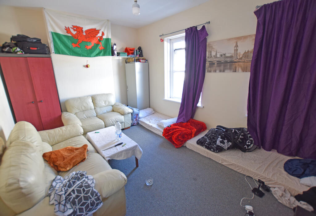 First floor front bedroom
