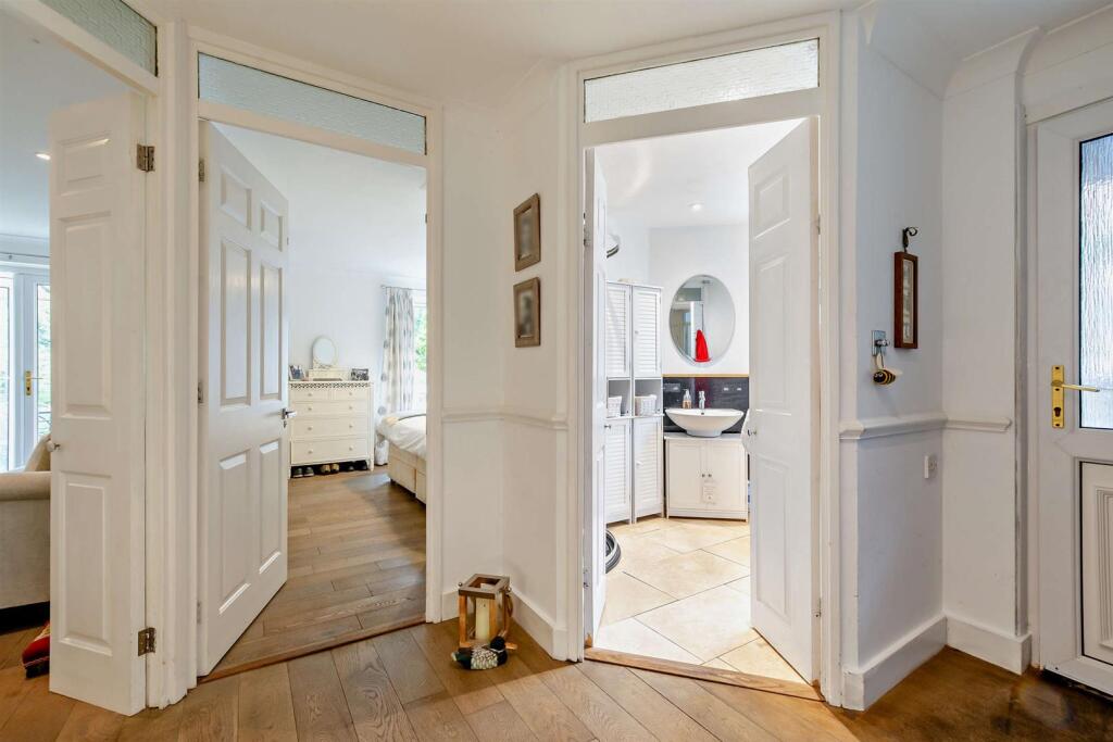 8659030-interior06-800.jpg
