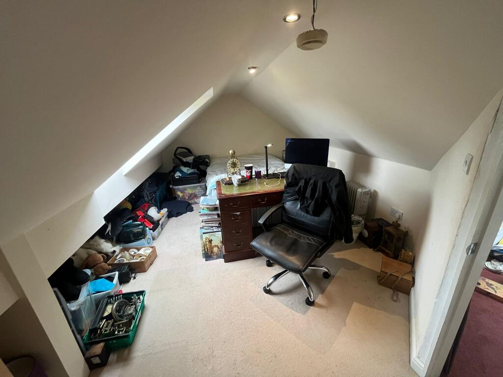 WhatsApp Image 2025-07-23 at 14.58.01 (8).jpeg