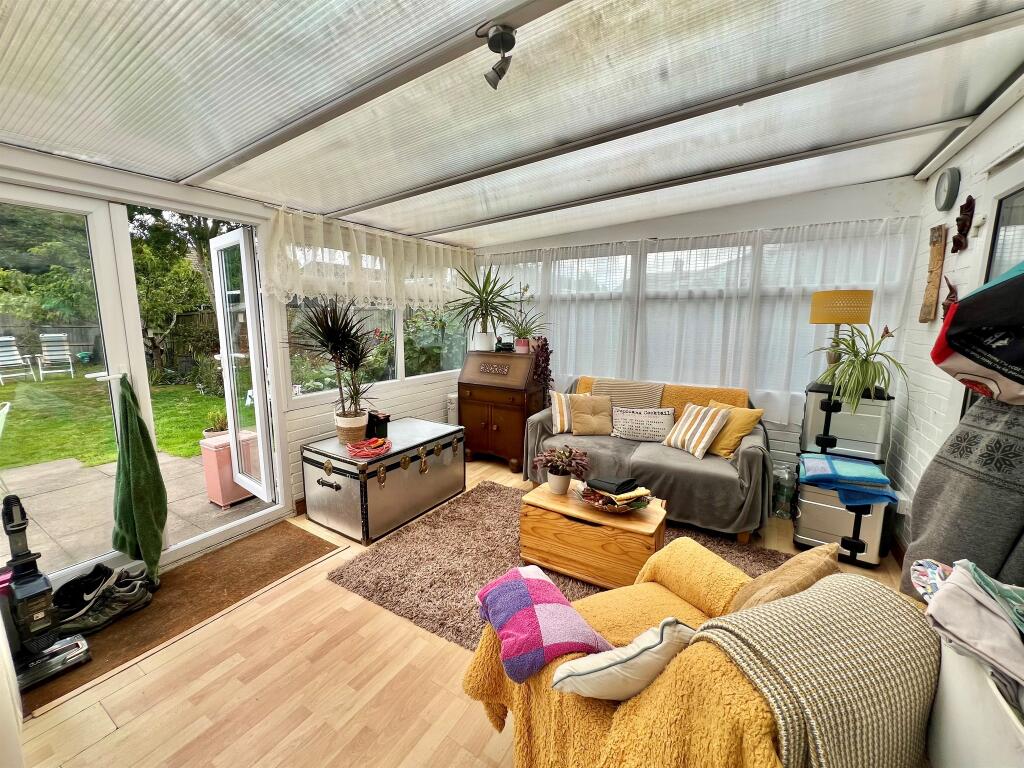 Conservatory/Utility Room