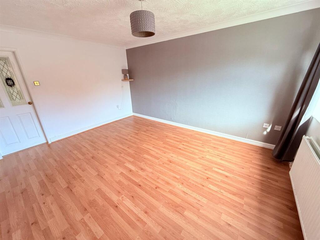 PHOTO-2025-04-07-13-27-27 (5).jpg