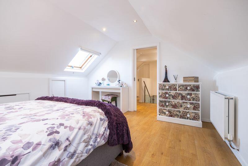 Main bedroom