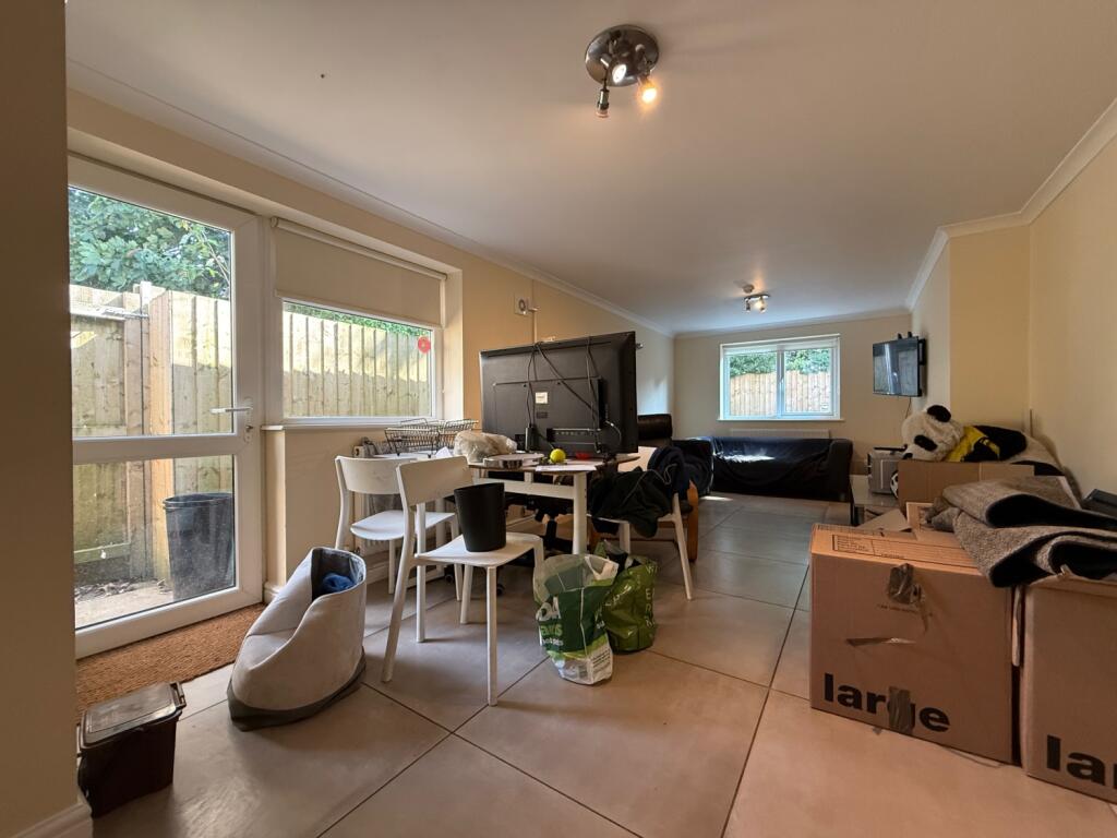 Call 02920 668585 to secure your viewing _20