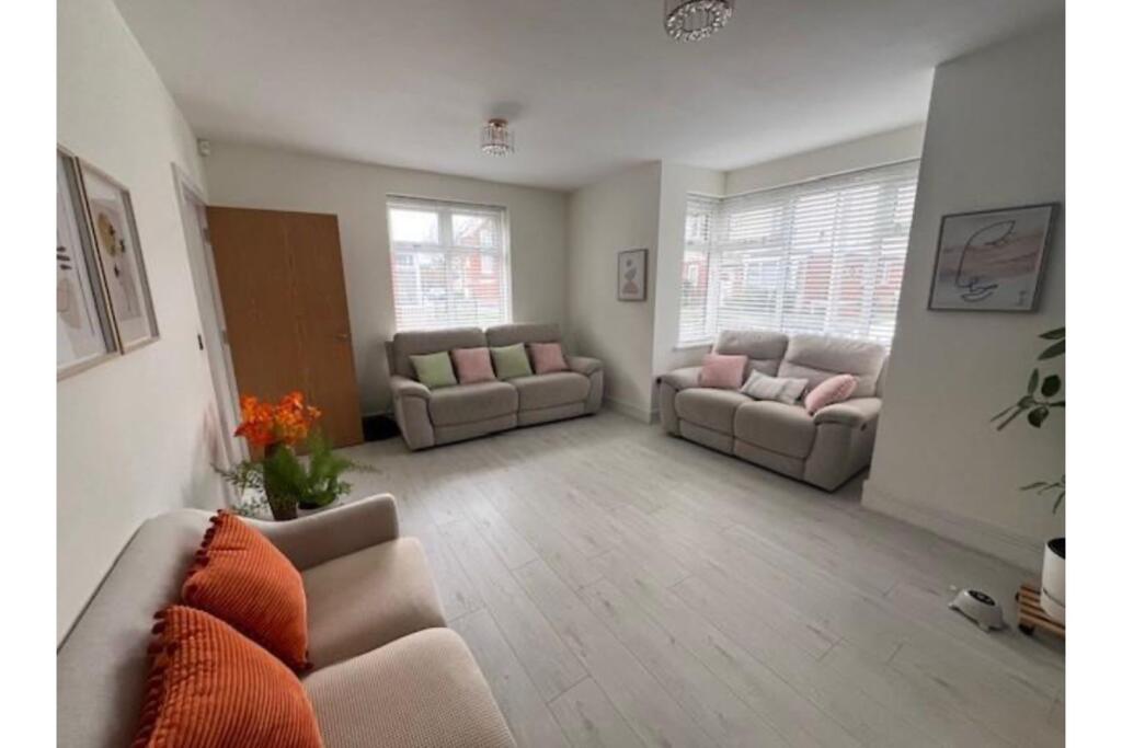 Living / Dining Room