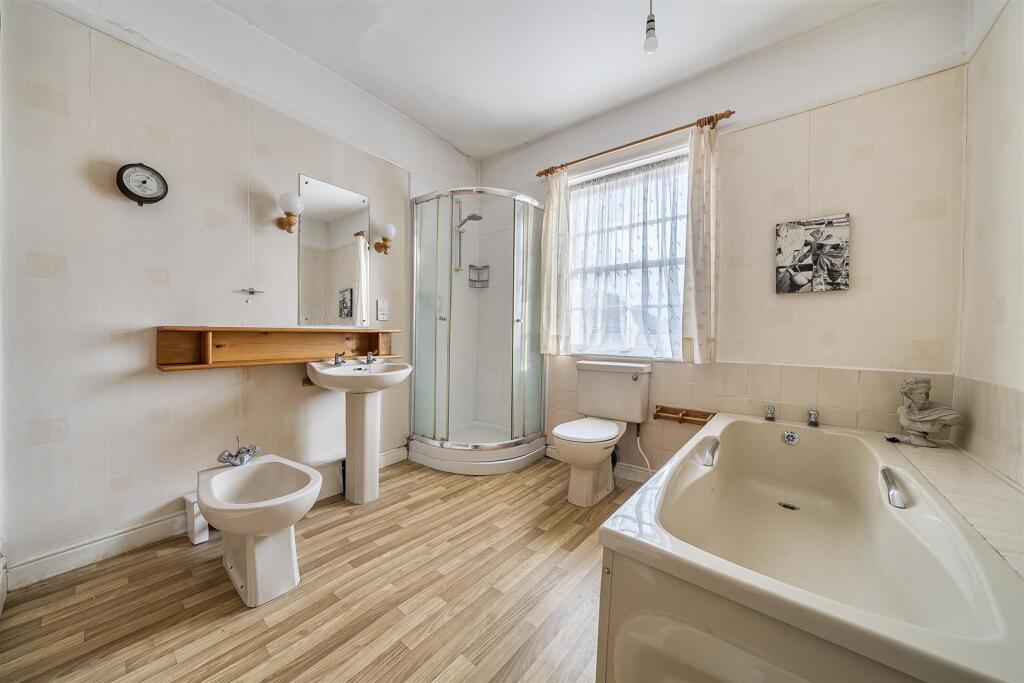 Family Bathroom