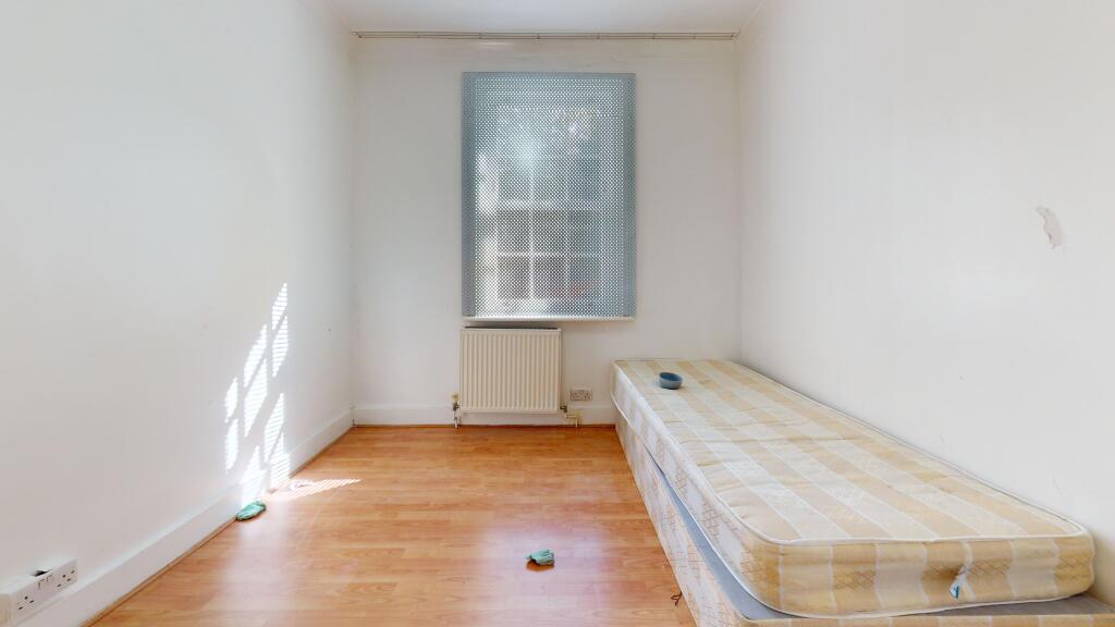 15 Peabody Estate, Lordship Lane, Tottenham, London, N17 7QJ