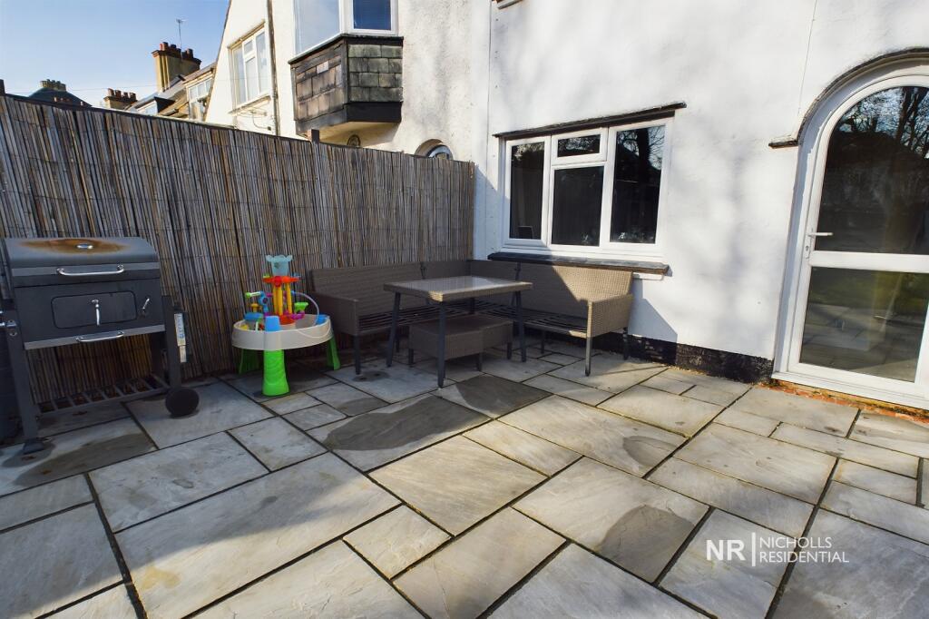 Garden Extra Photo 1