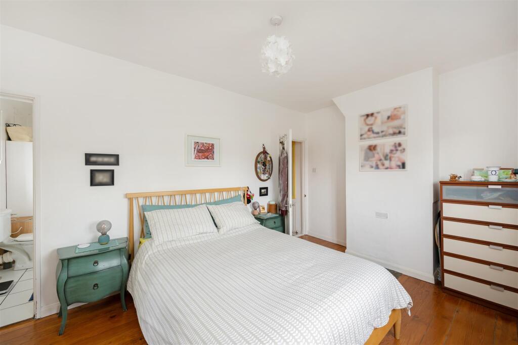 Sunnymead Road Hi-12.jpg