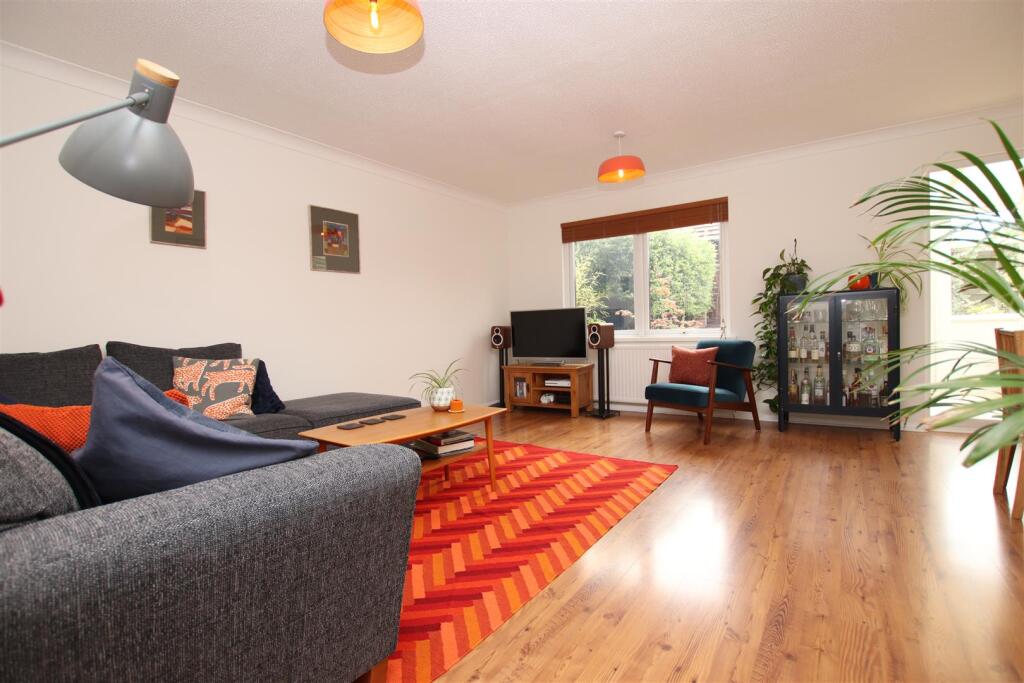 Living Dining Room.JPG