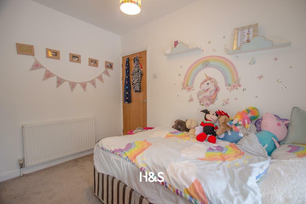 69 lodge road bedroom 2.jpg