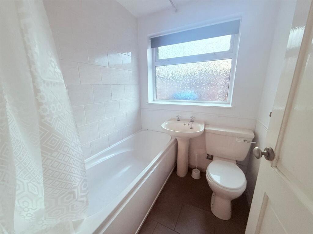 PHOTO-2025-10-30-09-06-36 (4).jpg