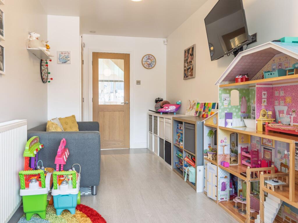 Sitting room / playroom