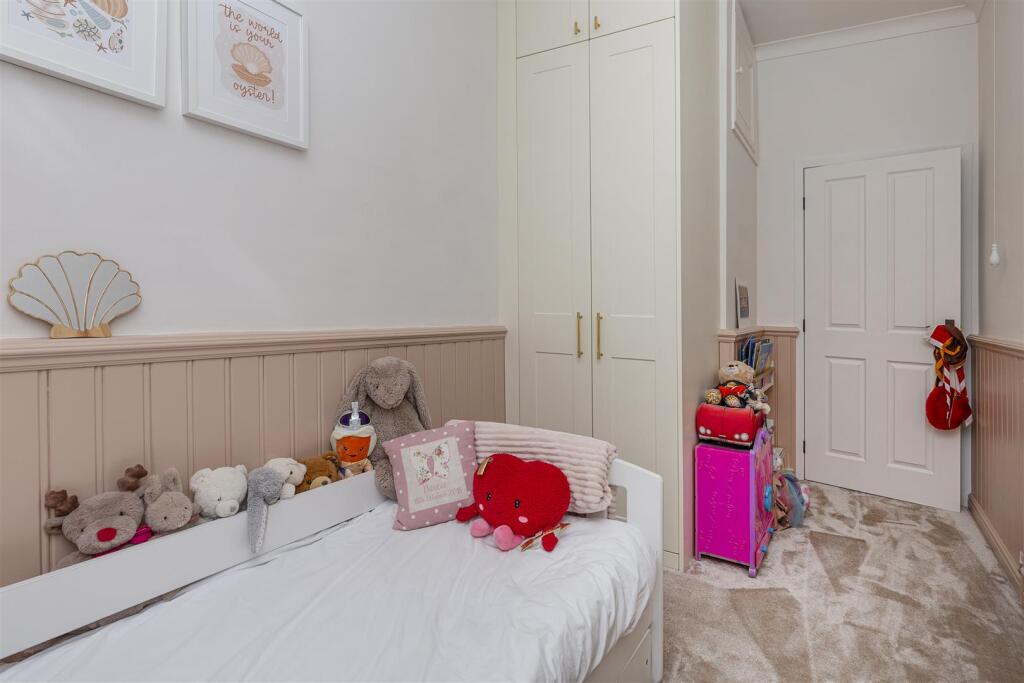 Bramleys Estate Agents - Upper Lane - Gomersal (43