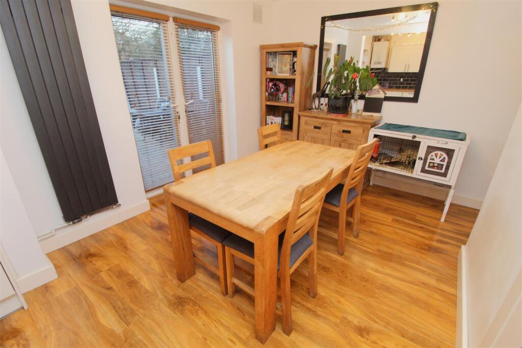 Kitchen4.JPG