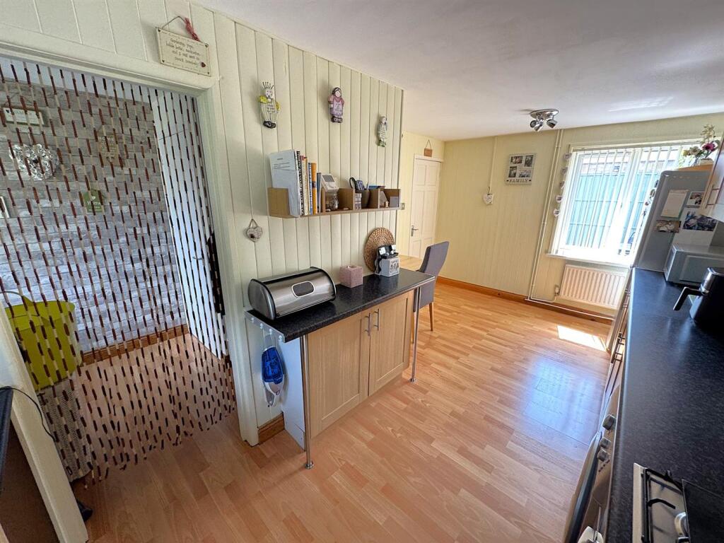 thumbnail_image2 (1).jpg